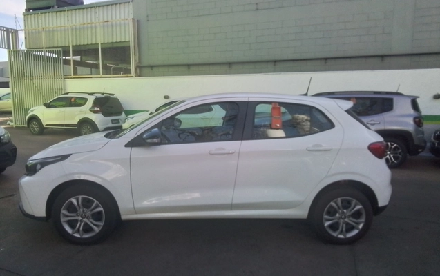imagem-https://www.socarrao.com.br/sc-vehicle-images-prod/3979229/1789893078358-1_041452.jpg