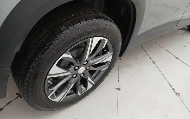 imagem-https://www.socarrao.com.br/sc-vehicle-images-prod/3979368/1789893312483-2_123417.jpg