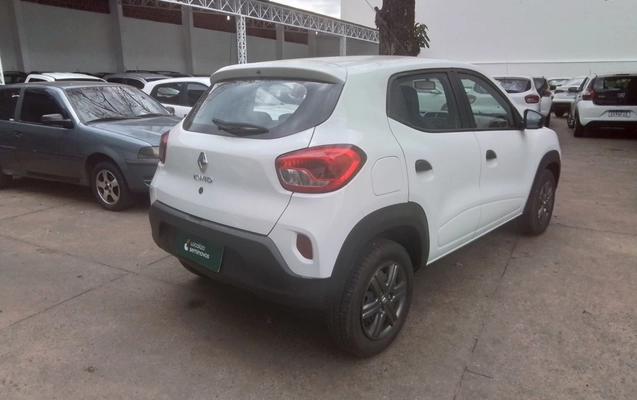 imagem-https://www.socarrao.com.br/sc-vehicle-images-prod/3979369/1789893312785-1_042520.jpg