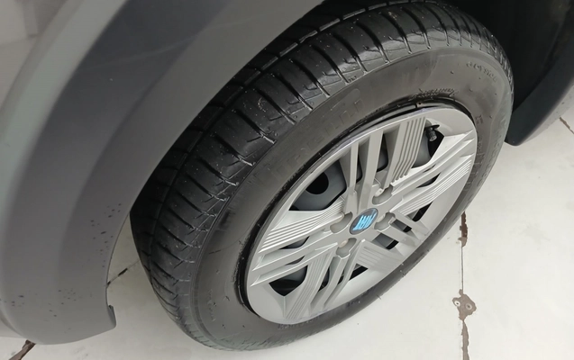 imagem-https://www.socarrao.com.br/sc-vehicle-images-prod/3979380/1789893329346-1_035452.jpg