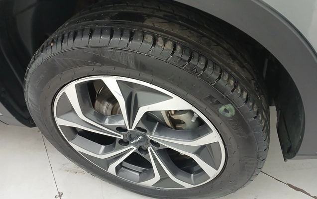imagem-https://www.socarrao.com.br/sc-vehicle-images-prod/3979383/1789893330804-2_035123.jpg
