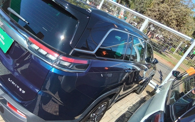 imagem-https://www.socarrao.com.br/sc-vehicle-images-prod/3979390/1789893341303-1_031615.jpg