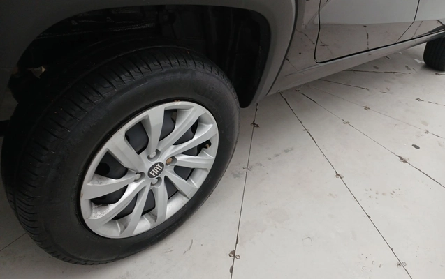 imagem-https://www.socarrao.com.br/sc-vehicle-images-prod/3979535/1789893709442-1_043816.jpg