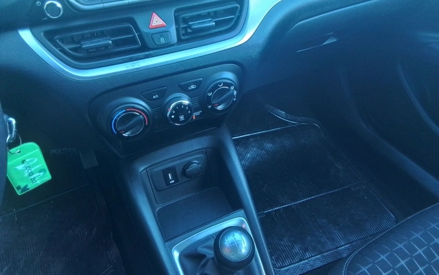imagem-https://www.socarrao.com.br/sc-vehicle-images-prod/3979541/1789893716449-1_123730.jpg