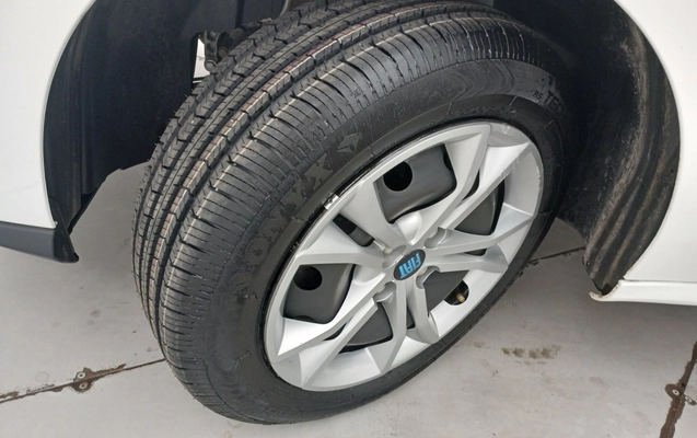 imagem-https://www.socarrao.com.br/sc-vehicle-images-prod/3979566/1789894793615-1_113220.jpg