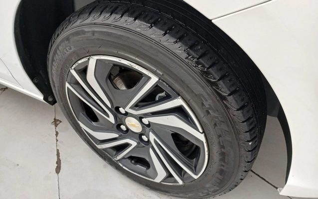 imagem-https://www.socarrao.com.br/sc-vehicle-images-prod/3979567/1789894794881-1_053214.jpg