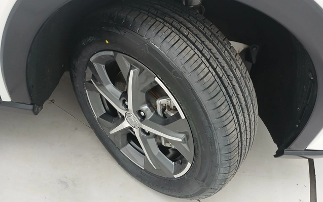 imagem-https://www.socarrao.com.br/sc-vehicle-images-prod/3979581/1789894867143-1_113324.jpg