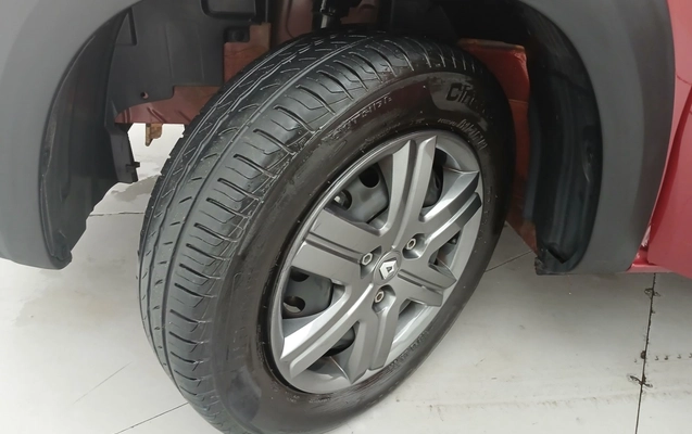 imagem-https://www.socarrao.com.br/sc-vehicle-images-prod/3979615/1789895021814-1_010229.jpg