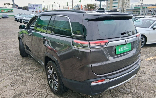 imagem-https://www.socarrao.com.br/sc-vehicle-images-prod/3979699/1789895207518-1_012228.jpg