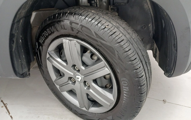imagem-https://www.socarrao.com.br/sc-vehicle-images-prod/3979795/1789895348495-1_125644.jpg