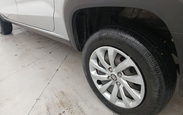 imagem-https://www.socarrao.com.br/sc-vehicle-images-prod/3979818/1789895405595-1_123919.jpg