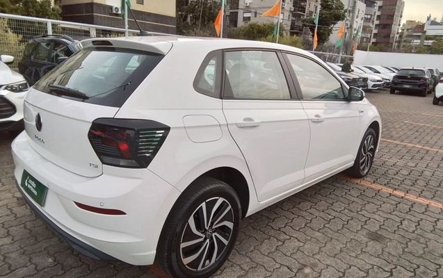 imagem-https://www.socarrao.com.br/sc-vehicle-images-prod/3979926/1789895627469-3_053554.jpg