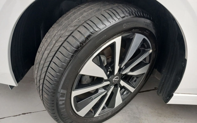 imagem-https://www.socarrao.com.br/sc-vehicle-images-prod/3979959/1789895664307-1_122435.jpg