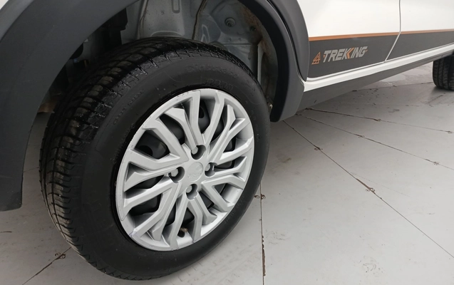 imagem-https://www.socarrao.com.br/sc-vehicle-images-prod/3979985/1789895702927-1_043356.jpg