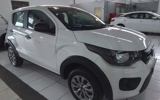 imagem-https://www.socarrao.com.br/sc-vehicle-images-prod/3980032/1789895773765-1_071516.jpg