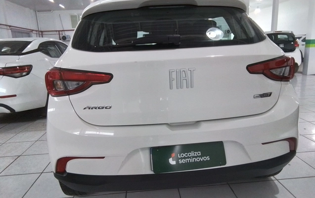 imagem-https://www.socarrao.com.br/sc-vehicle-images-prod/3980038/1789895936410-1_062305.jpg