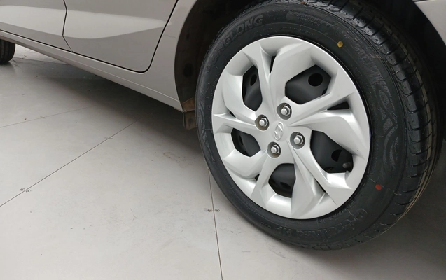imagem-https://www.socarrao.com.br/sc-vehicle-images-prod/3980113/1789896853713-1_054922.jpg