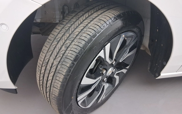 imagem-https://www.socarrao.com.br/sc-vehicle-images-prod/3980123/1789896878227-1_053007.jpg