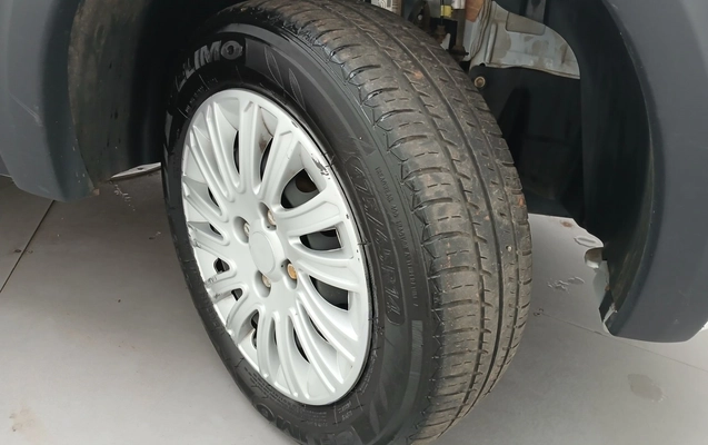imagem-https://www.socarrao.com.br/sc-vehicle-images-prod/3980177/1789897138193-1_054922.jpg