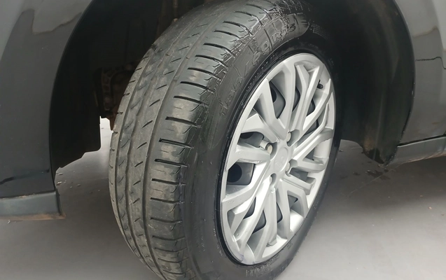 imagem-https://www.socarrao.com.br/sc-vehicle-images-prod/3980200/1789897213187-1_052645.jpg