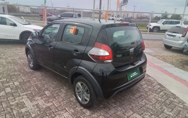 imagem-https://www.socarrao.com.br/sc-vehicle-images-prod/3980207/1789897244375-2_115448.jpg