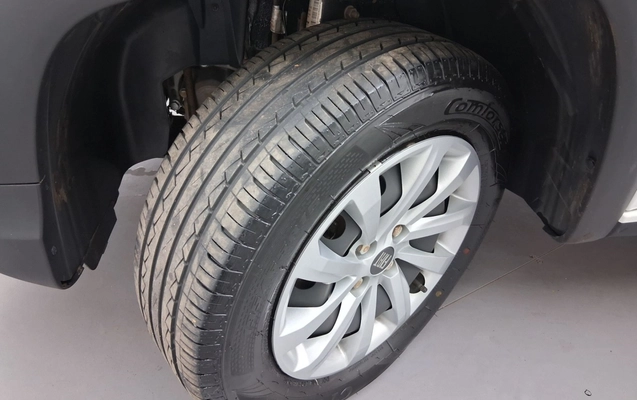 imagem-https://www.socarrao.com.br/sc-vehicle-images-prod/3980245/1789897365157-2_060509.jpg