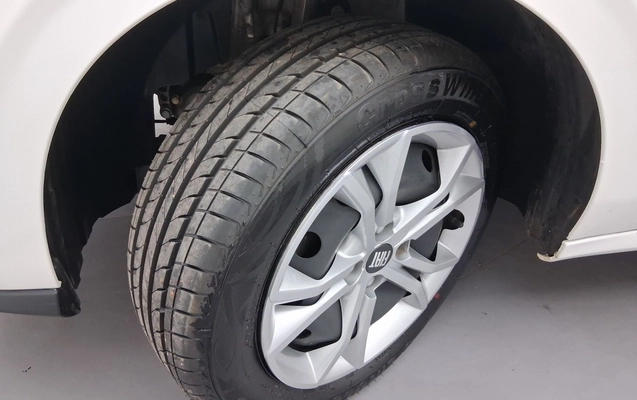 imagem-https://www.socarrao.com.br/sc-vehicle-images-prod/3980254/1789897415004-1_061105.jpg