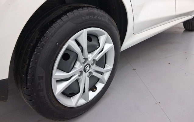 imagem-https://www.socarrao.com.br/sc-vehicle-images-prod/3980254/1789897415012-1_061108.jpg