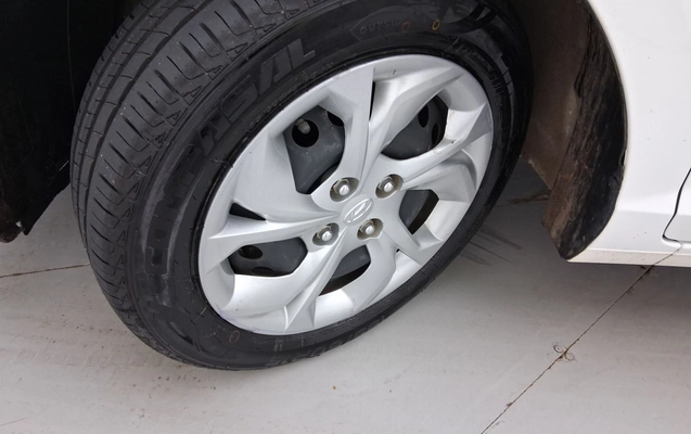imagem-https://www.socarrao.com.br/sc-vehicle-images-prod/3980259/1789897470936-1_060416.jpg