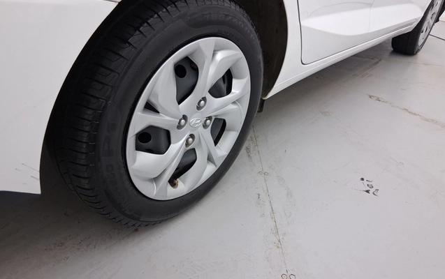 imagem-https://www.socarrao.com.br/sc-vehicle-images-prod/3980259/1789897470941-1_060419.jpg
