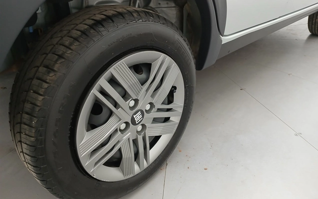 imagem-https://www.socarrao.com.br/sc-vehicle-images-prod/3980261/1789897480588-2_060717.jpg