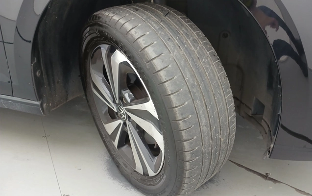 imagem-https://www.socarrao.com.br/sc-vehicle-images-prod/3980269/1789897537751-2_061040.jpg