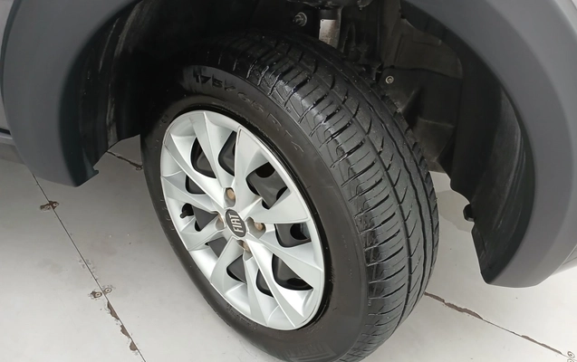 imagem-https://www.socarrao.com.br/sc-vehicle-images-prod/3980323/1789898224909-2_120342.jpg