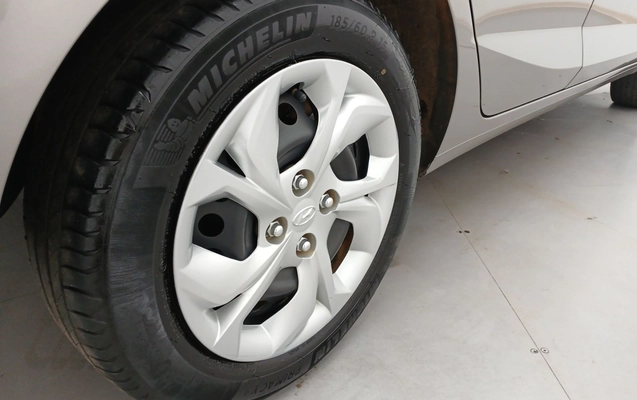 imagem-https://www.socarrao.com.br/sc-vehicle-images-prod/3980351/1789898264077-1_022230.jpg