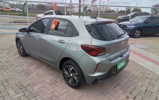 imagem-https://www.socarrao.com.br/sc-vehicle-images-prod/3980385/1789898305221-1_053327.jpg