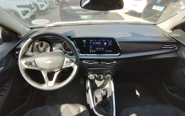imagem-https://www.socarrao.com.br/sc-vehicle-images-prod/3980418/1789898333599-2_024651.jpg