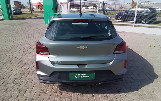 imagem-https://www.socarrao.com.br/sc-vehicle-images-prod/3980433/1789898346051-2_010649.jpg