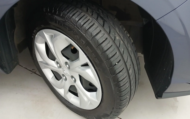 imagem-https://www.socarrao.com.br/sc-vehicle-images-prod/3980436/1789898349056-1_024041.jpg