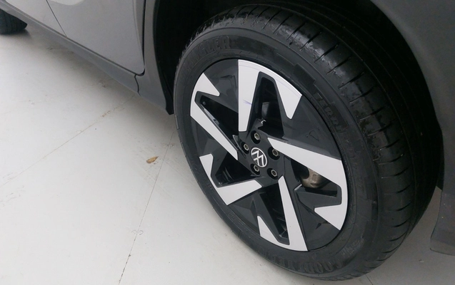 imagem-https://www.socarrao.com.br/sc-vehicle-images-prod/3980645/1789898652414-1_124900.jpg