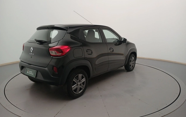 imagem-https://www.socarrao.com.br/sc-vehicle-images-prod/3980676/1789898771227-1_021916.jpg