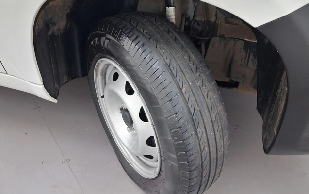 imagem-https://www.socarrao.com.br/sc-vehicle-images-prod/3980693/1789898858828-1_025036.jpg