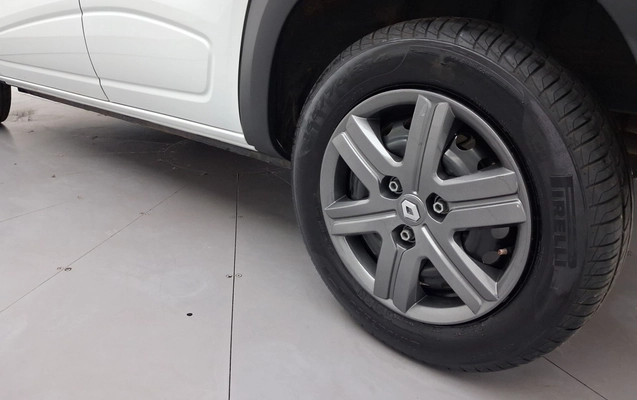 imagem-https://www.socarrao.com.br/sc-vehicle-images-prod/3980701/1789898916966-1_024857.jpg