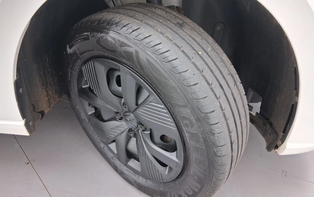 imagem-https://www.socarrao.com.br/sc-vehicle-images-prod/3980709/1789898975701-1_022527.jpg