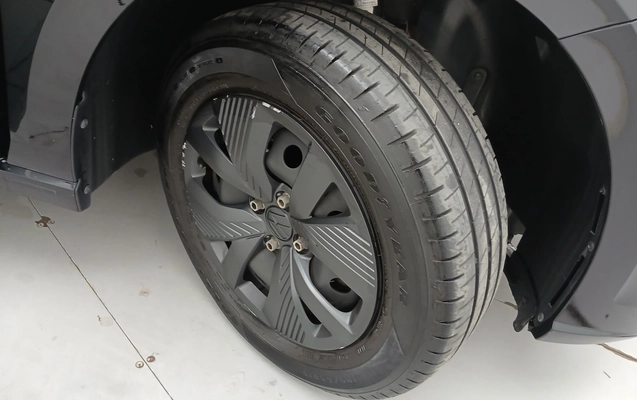 imagem-https://www.socarrao.com.br/sc-vehicle-images-prod/3981729/1789901537205-1_100951.jpg