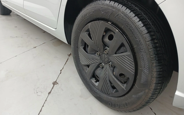 imagem-https://www.socarrao.com.br/sc-vehicle-images-prod/3981771/1789901561806-1_034310.jpg