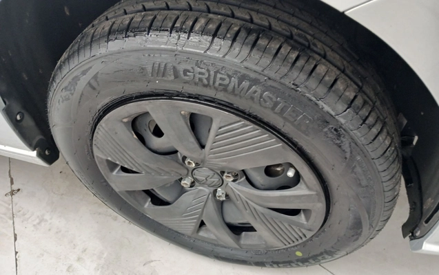 imagem-https://www.socarrao.com.br/sc-vehicle-images-prod/3981771/1789901561806-1_034312.jpg