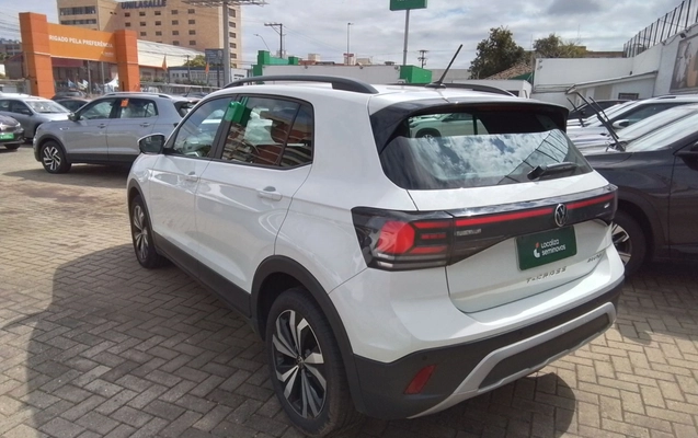 imagem-https://www.socarrao.com.br/sc-vehicle-images-prod/3982001/1789901806629-2_111047.jpg