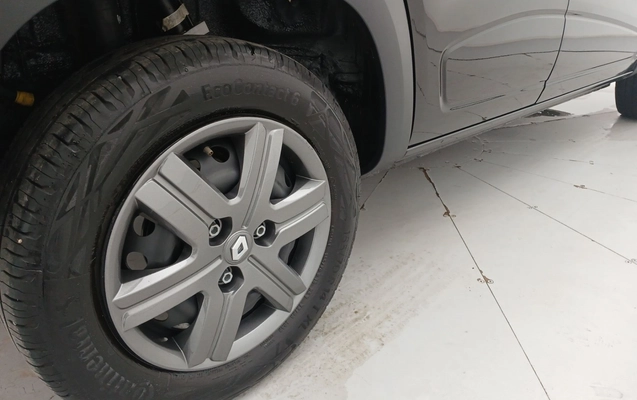 imagem-https://www.socarrao.com.br/sc-vehicle-images-prod/3982035/1789901840676-2_041615.jpg