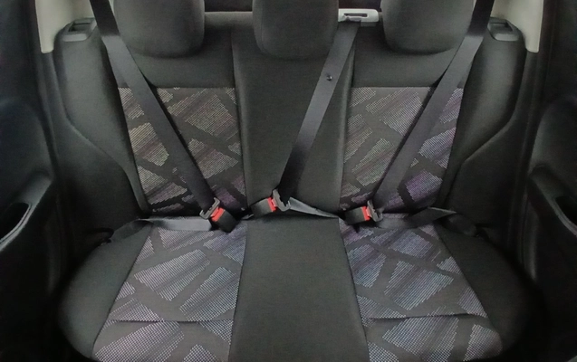 imagem-https://www.socarrao.com.br/sc-vehicle-images-prod/3982052/1789901852129-1_023401.jpg