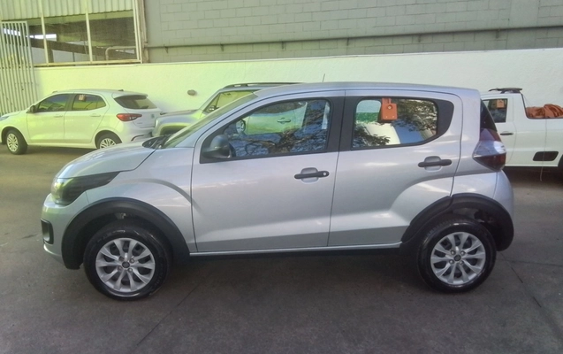 imagem-https://www.socarrao.com.br/sc-vehicle-images-prod/3982089/1789901883656-2_110709.jpg
